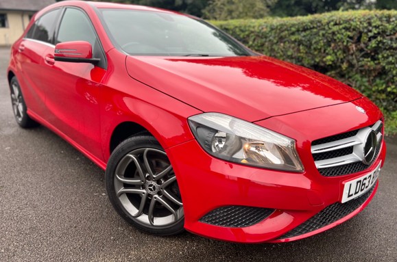 Mercedes-Benz A Class A180 BLUEEFFICIENCY SPORT 1