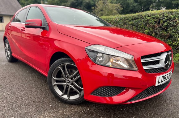 Mercedes-Benz A Class A180 BLUEEFFICIENCY SPORT 2