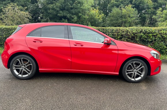 Mercedes-Benz A Class A180 BLUEEFFICIENCY SPORT 6