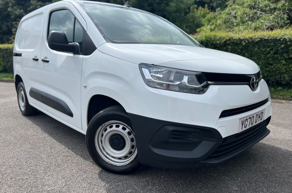 Toyota Proace City L1 ACTIVE 1.5  BlueHDI Panel Van 1