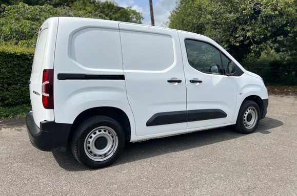 Toyota Proace City L1 ACTIVE 1.5  BlueHDI Panel Van 7