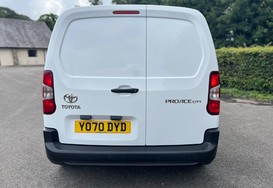 Toyota Proace City L1 ACTIVE 1.5  BlueHDI Panel Van 8