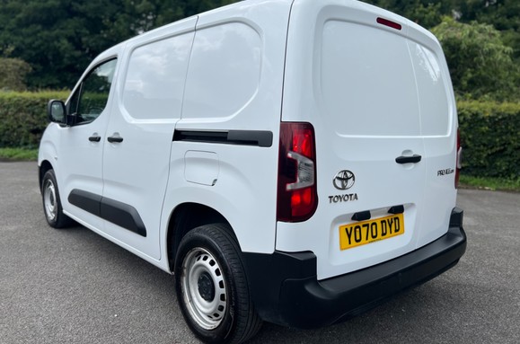 Toyota Proace City L1 ACTIVE 1.5  BlueHDI Panel Van 10