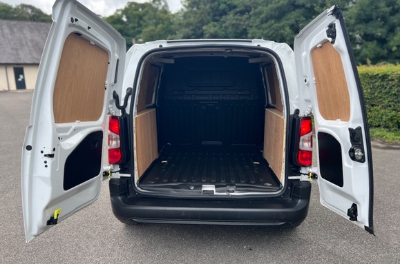 Toyota Proace City L1 ACTIVE 1.5  BlueHDI Panel Van 33