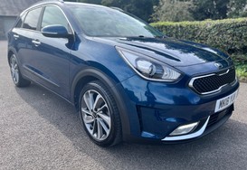 Kia Niro 1.6h GDi FIRST EDITION HYBRID AUTO 6