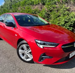 Vauxhall Insignia 1.5 D SE NAV GRAND SPORT 1