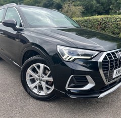 Audi Q3 1.5 TFSI SPORT 1