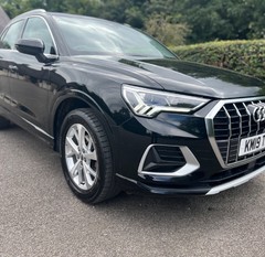 Audi Q3 1.5 TFSI SPORT 4