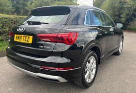 Audi Q3 1.5 TFSI SPORT 7