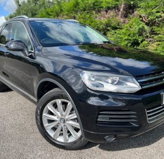 Volkswagen Touareg V6 SE 3.0TDI BLUEMOTION TECHN AUTO PAN ROOF 1