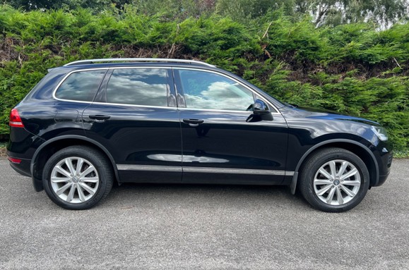 Volkswagen Touareg V6 SE 3.0TDI BLUEMOTION TECHN AUTO PAN ROOF 6