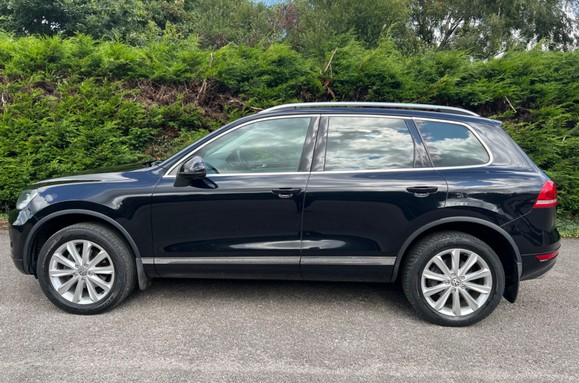 Volkswagen Touareg V6 SE 3.0TDI BLUEMOTION TECHN AUTO PAN ROOF 11