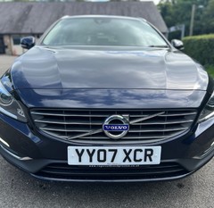 Volvo V60 2.0 D4 SE LUX NAV AUTO ESTATE 4