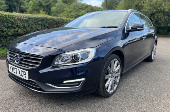 Volvo V60 2.0 D4 SE LUX NAV AUTO ESTATE 11