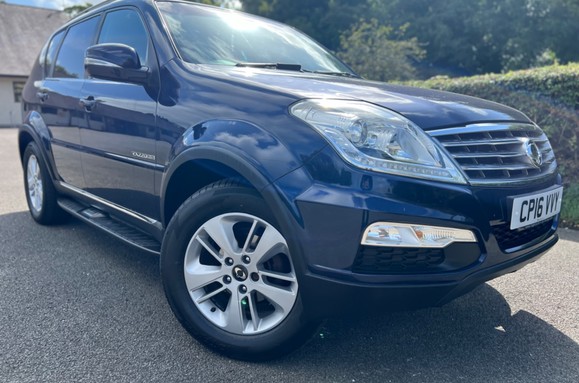 SsangYong Rexton 2.2D EX 7 SEATS 1