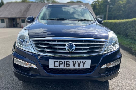 SsangYong Rexton 2.2D EX 7 SEATS 4