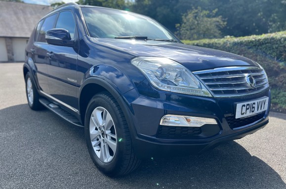 SsangYong Rexton 2.2D EX 7 SEATS 5