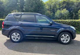 SsangYong Rexton 2.2D EX 7 SEATS 6