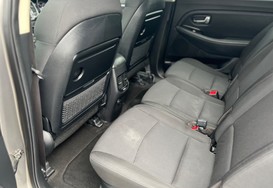 Kia Carens 1.6 GDi 2 7 SEATS 37