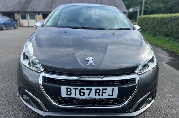 Peugeot 208 1.2 PURETECH ALLURE PREMIUM 4