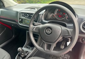 Volkswagen Up 1.0 MOVE UP 18