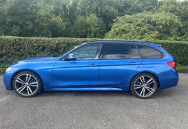 BMW 3 Series 320D M SPORT TOURING 11