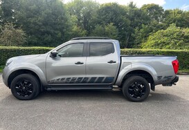 Nissan Navara DCI N-GUARD SHR DCB AUTO 12