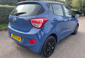 Hyundai i10 1.2 SE 5 DOOR AUTOMATIC 7