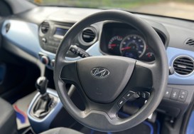 Hyundai i10 1.2 SE 5 DOOR AUTOMATIC 17