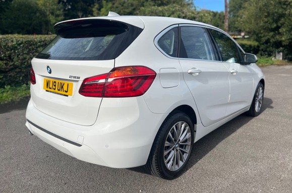 BMW 2 Series 218I LUXURY ACTIVE TOURER AUTO  7