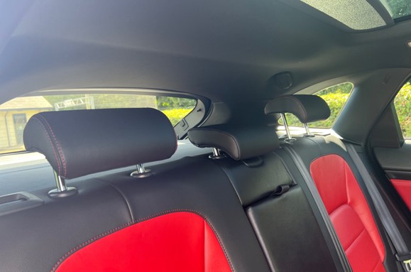 Jaguar F-Pace 2.0D 165 R-SPORT PAN ROOF 20