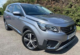 Peugeot 5008 1.6 ALLURE AUTO 7 SEATS 2