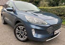 Ford Kuga TITANIUM 1.5 TDCi ECOBLUE 2