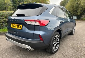 Ford Kuga TITANIUM 1.5 TDCi ECOBLUE 8