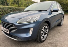 Ford Kuga TITANIUM 1.5 TDCi ECOBLUE 9