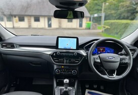 Ford Kuga TITANIUM 1.5 TDCi ECOBLUE 32