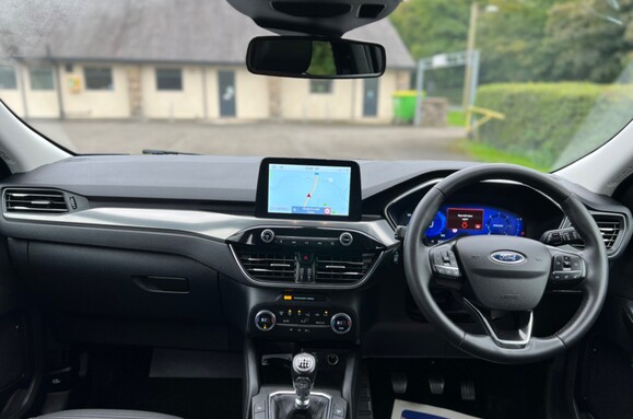 Ford Kuga TITANIUM 1.5 TDCi ECOBLUE 32