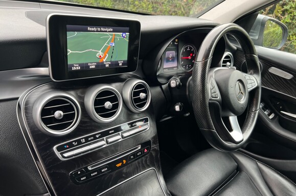 Mercedes-Benz GLC GLC 220 D 4MATIC SPORT AUTO 31