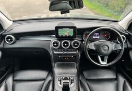 Mercedes-Benz GLC GLC 220 D 4MATIC SPORT AUTO 37