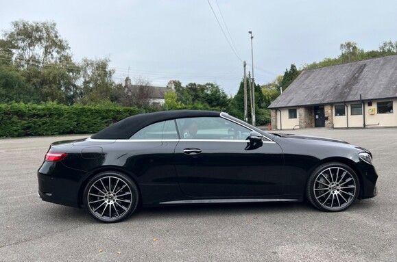 Mercedes-Benz E Class E 220 D AMG LINE PREMIUM PLUS AUTO CABRIOLET 61