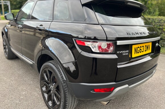 Land Rover Range Rover Evoque 2.2 SD4 PRESTIGE PAN ROOF 11