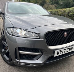 Jaguar F-Pace 2.0D R-SPORT AWD AUTO 1