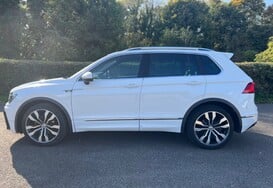 Volkswagen Tiguan R LINE 2.0 TDI BMT 4MOTION DSG AUTO PAN ROOF 11