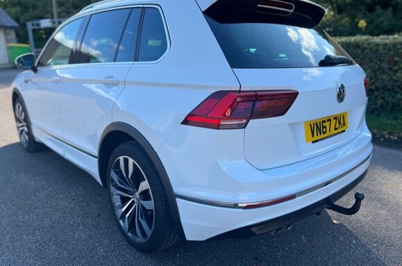 Volkswagen Tiguan R LINE 2.0 TDI BMT 4MOTION DSG AUTO PAN ROOF 12