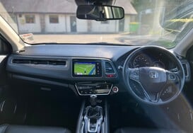 Honda HR-V 1.6 I-DTEC EX PAN ROOF  32