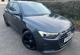 Audi A1 1.0 TFSI 30 SPORT SPORTBACK NAV 2