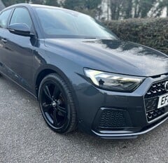 Audi A1 1.0 TFSI 30 SPORT SPORTBACK NAV 4