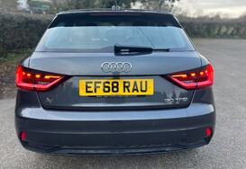 Audi A1 1.0 TFSI 30 SPORT SPORTBACK NAV 8