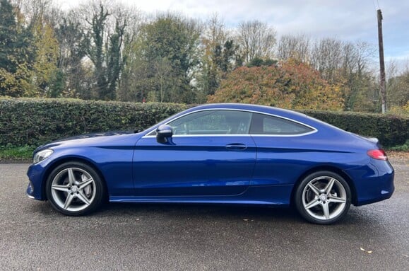 Mercedes-Benz C Class C 220 D AMG LINE AUTO COUPE 10