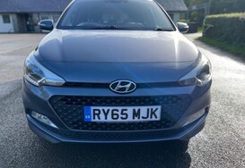 Hyundai i20 1.4 GDI PREMIUM 4